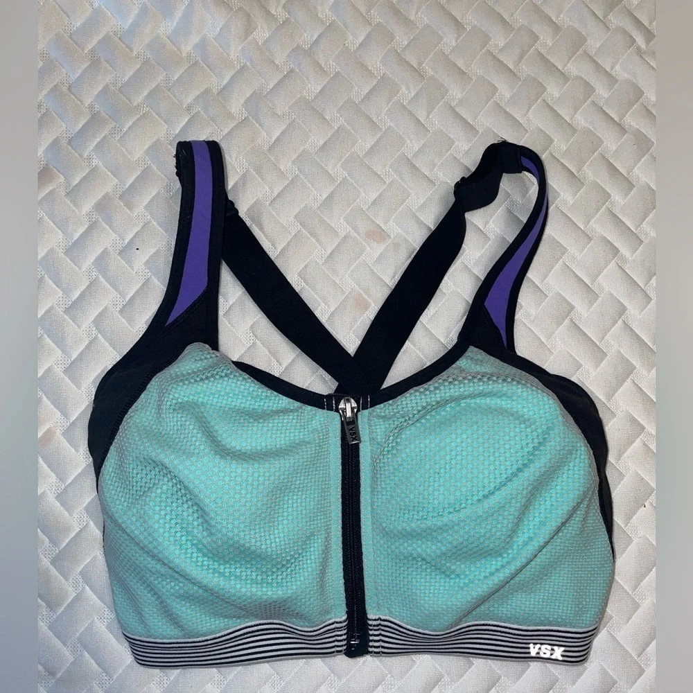 Victorias Secret Sport High Impact Padded Sports Bra *make offers*